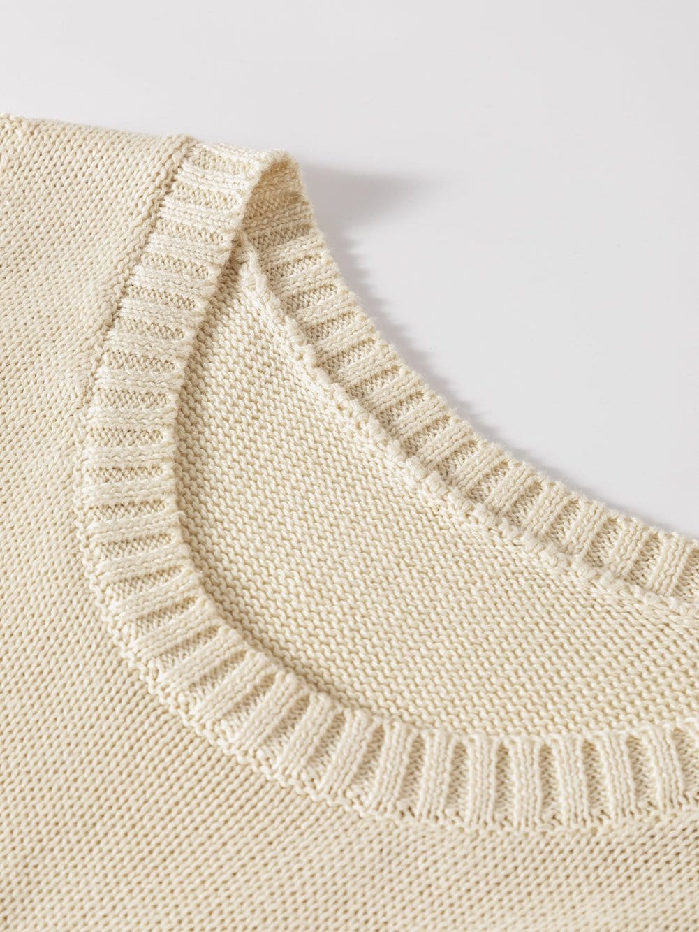 Beige Pointelle Bottom Detail Knitted Sleeveless Sweater Tank Top
