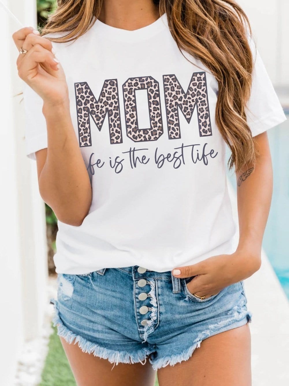 Best Life White MOM Graphic Tee for Her