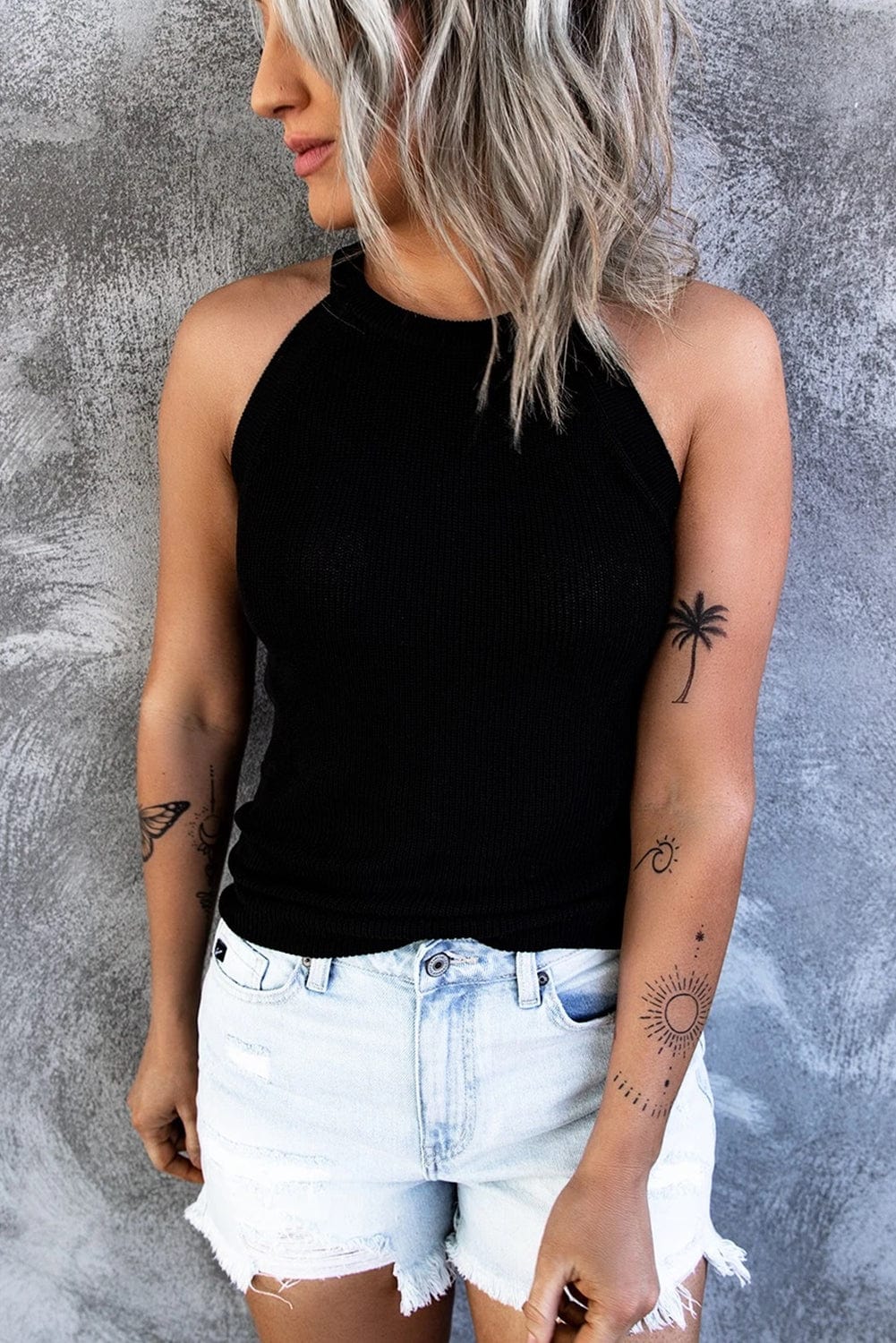 Black Sleeveless Crew Neck Tank Top for Women