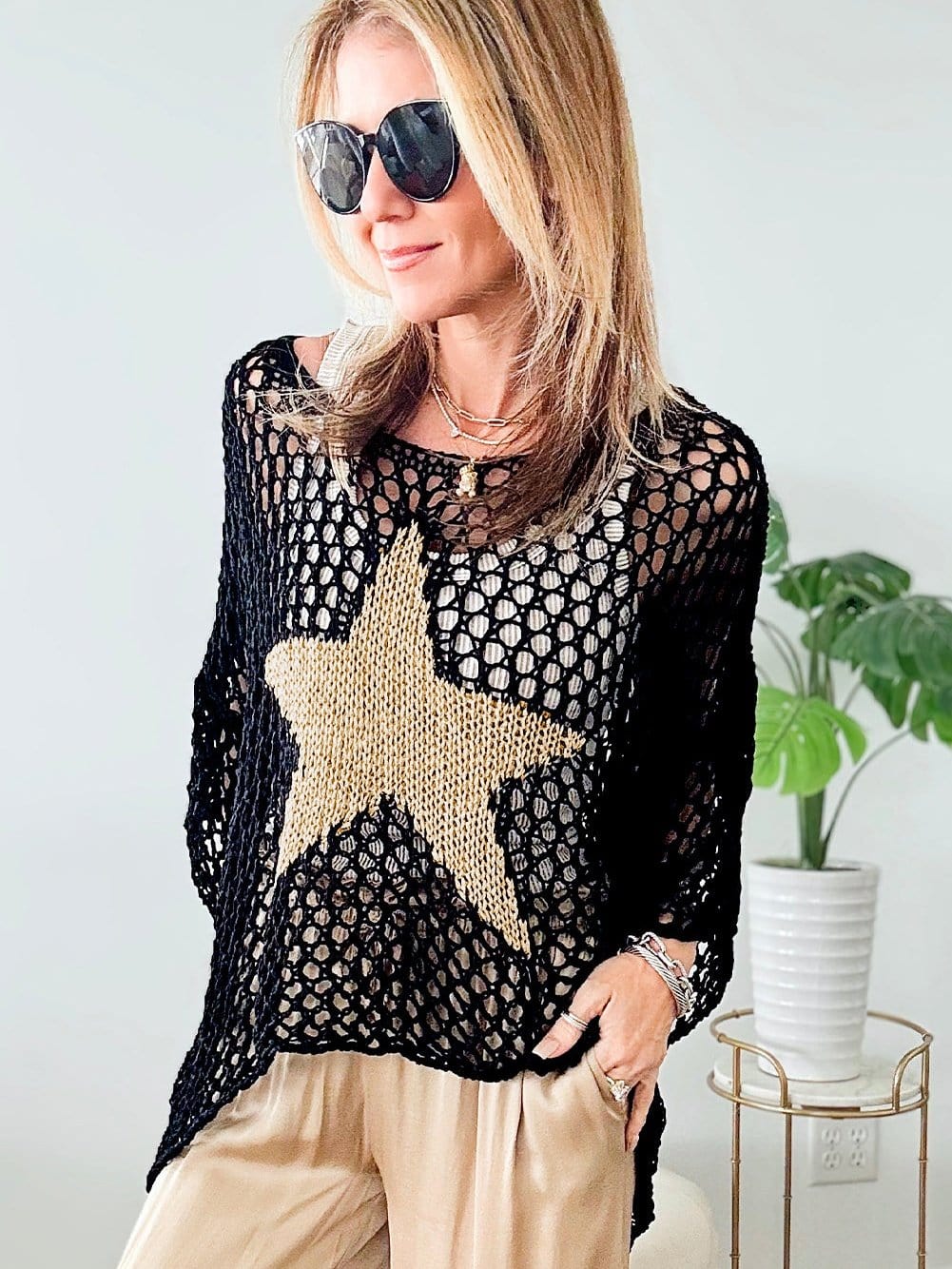 Black Star Crochet Knit Summer Top with Graphic Design