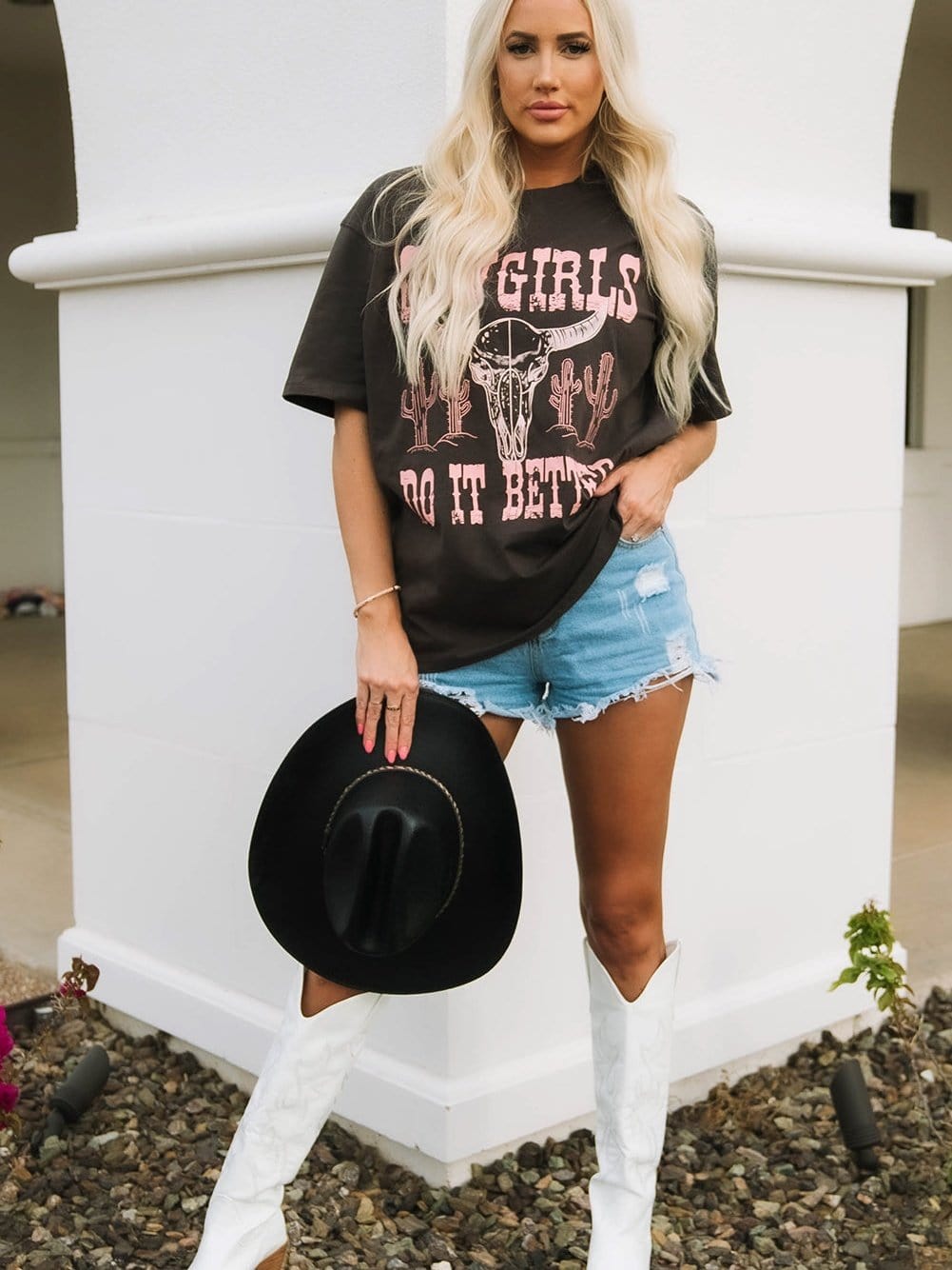 Bold Western Style Gray Graphic Cowgirls Oversized T-Shirt