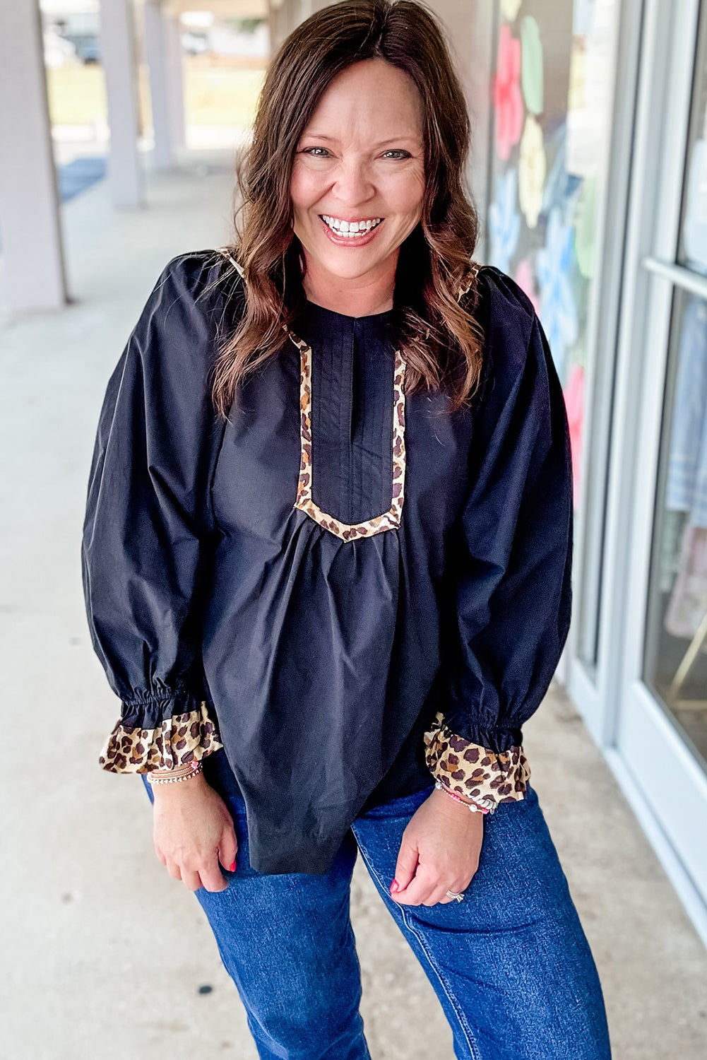 Black Plus Size Split Neck Leopard Trim Flounced Long Sleeve Blouse