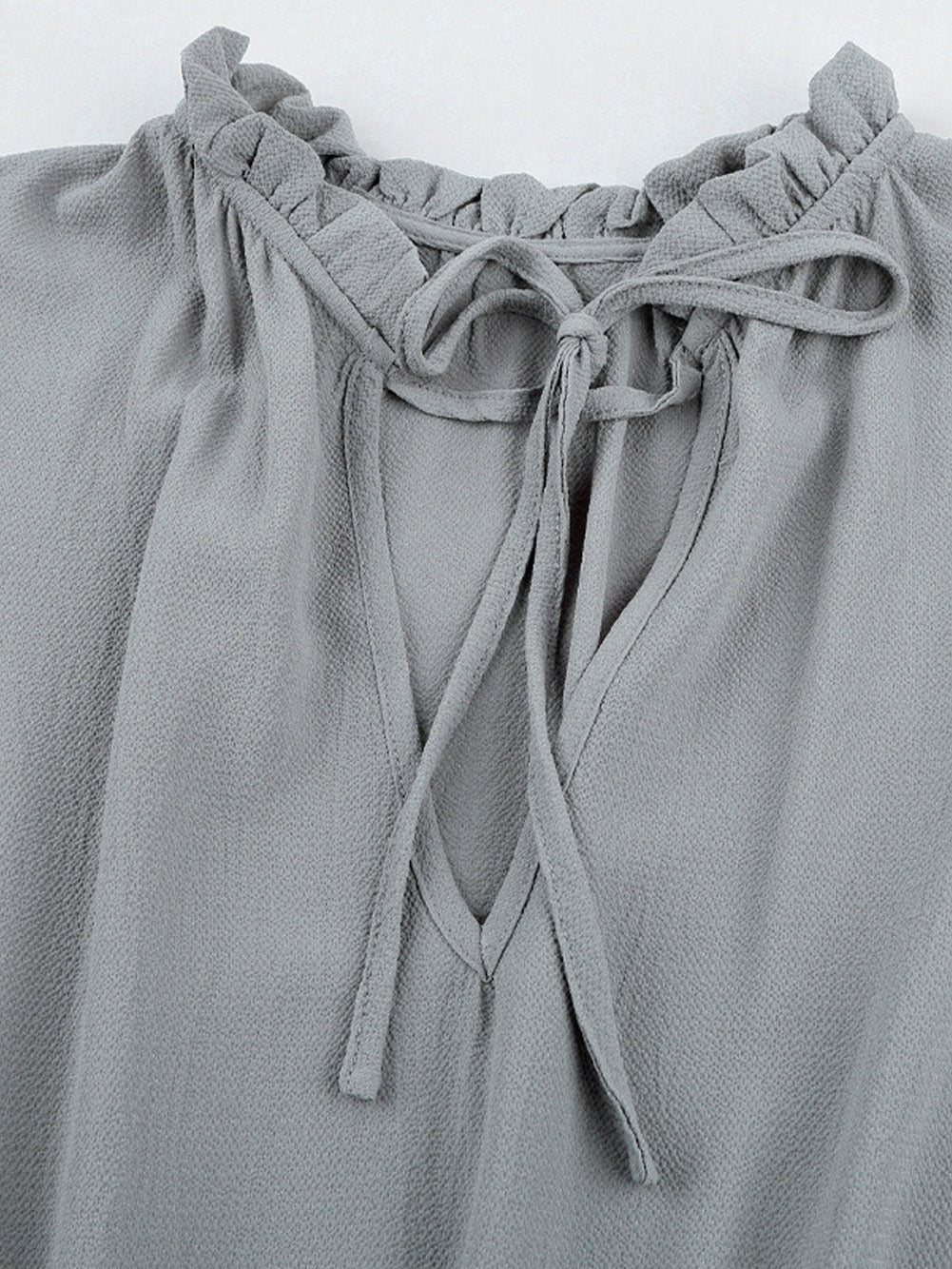 Stylish Pleated V-Neck Dress with Belt and Short Sleeves