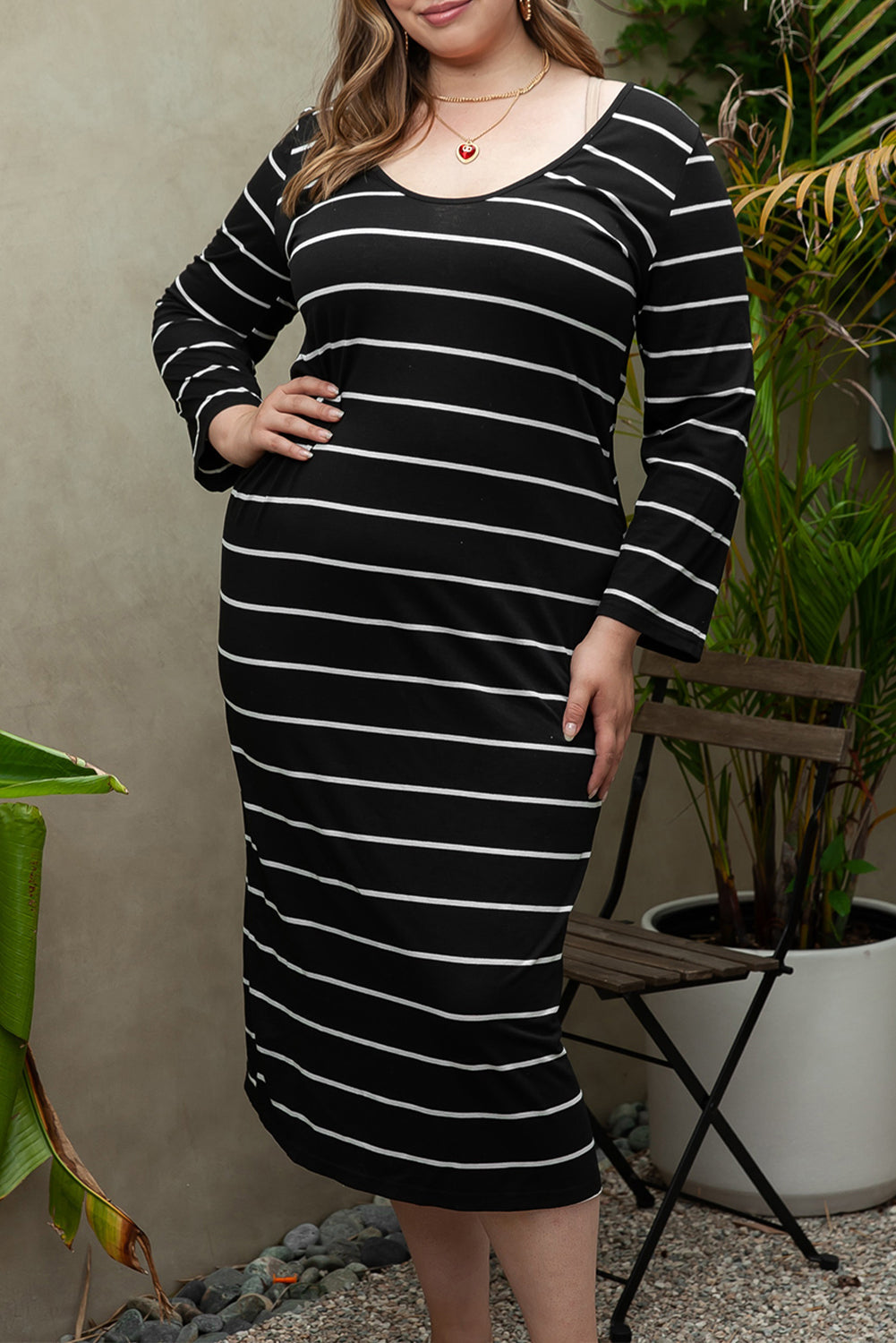 Trendy Black Striped Plus Size Maxi Dress