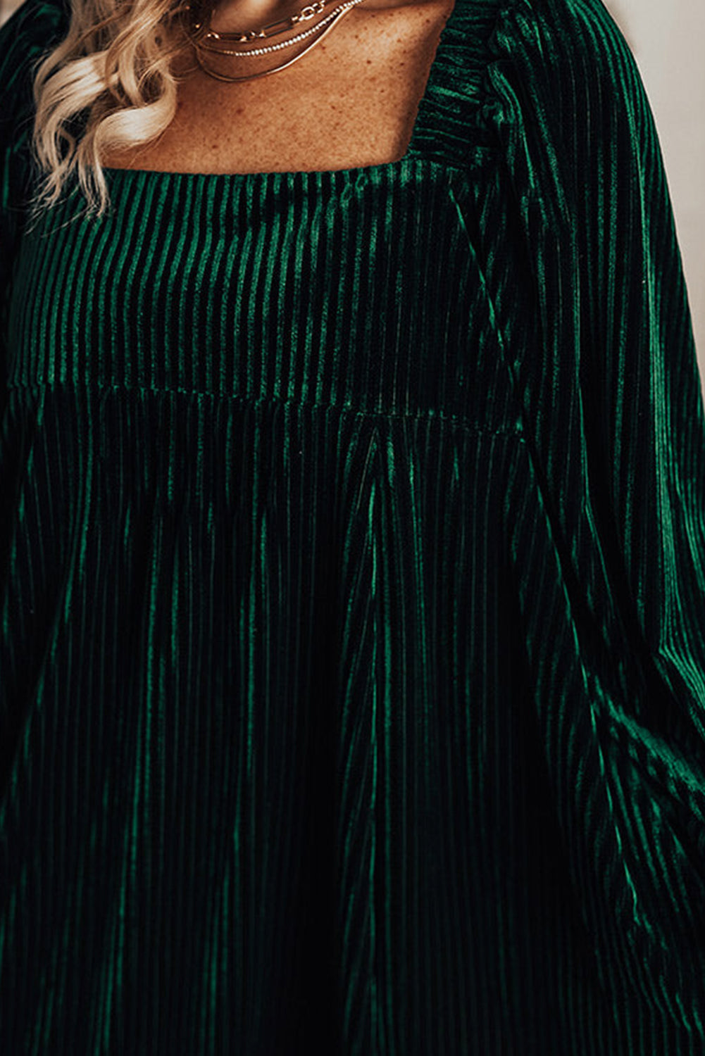 Blackish Green Textured Velvet Square Neck Bubble Sleeve Plus Mini Dress