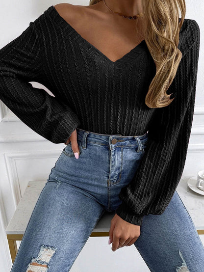 Elegant Black Knit V Neck Top with Lantern Sleeves