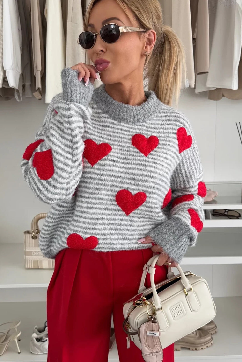 Gray Stripe Contrast Heart Pattern Brushed Knit Sweater