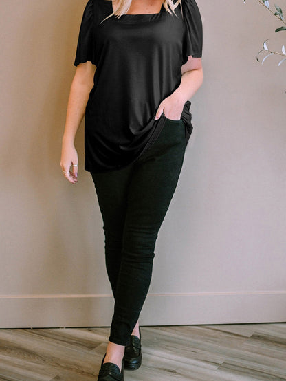 Black Plus Size Square Neck Ruched Shoulder Short Sleeve Top