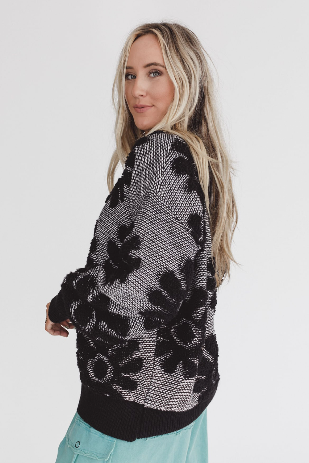 Black Plush Flower Pattern Drop Shoulder Sweater