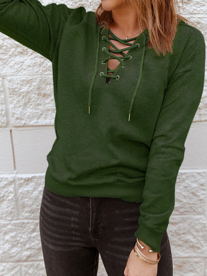 Elegant Green Lace-Up Hoodie for a Stylish Look