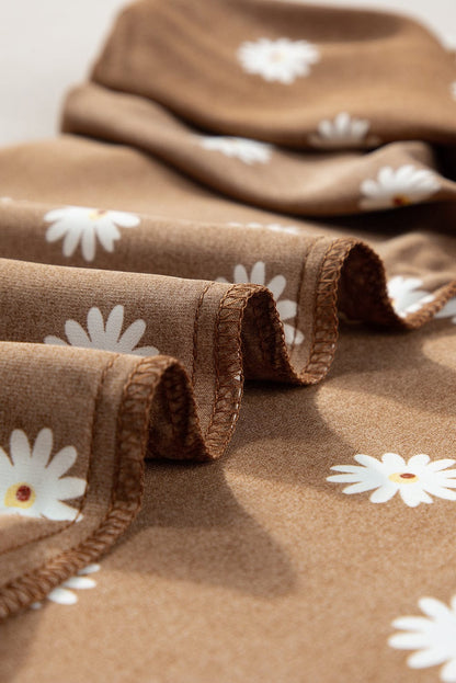 Chestnut Daisy Pattern Short Sleeve Blouse