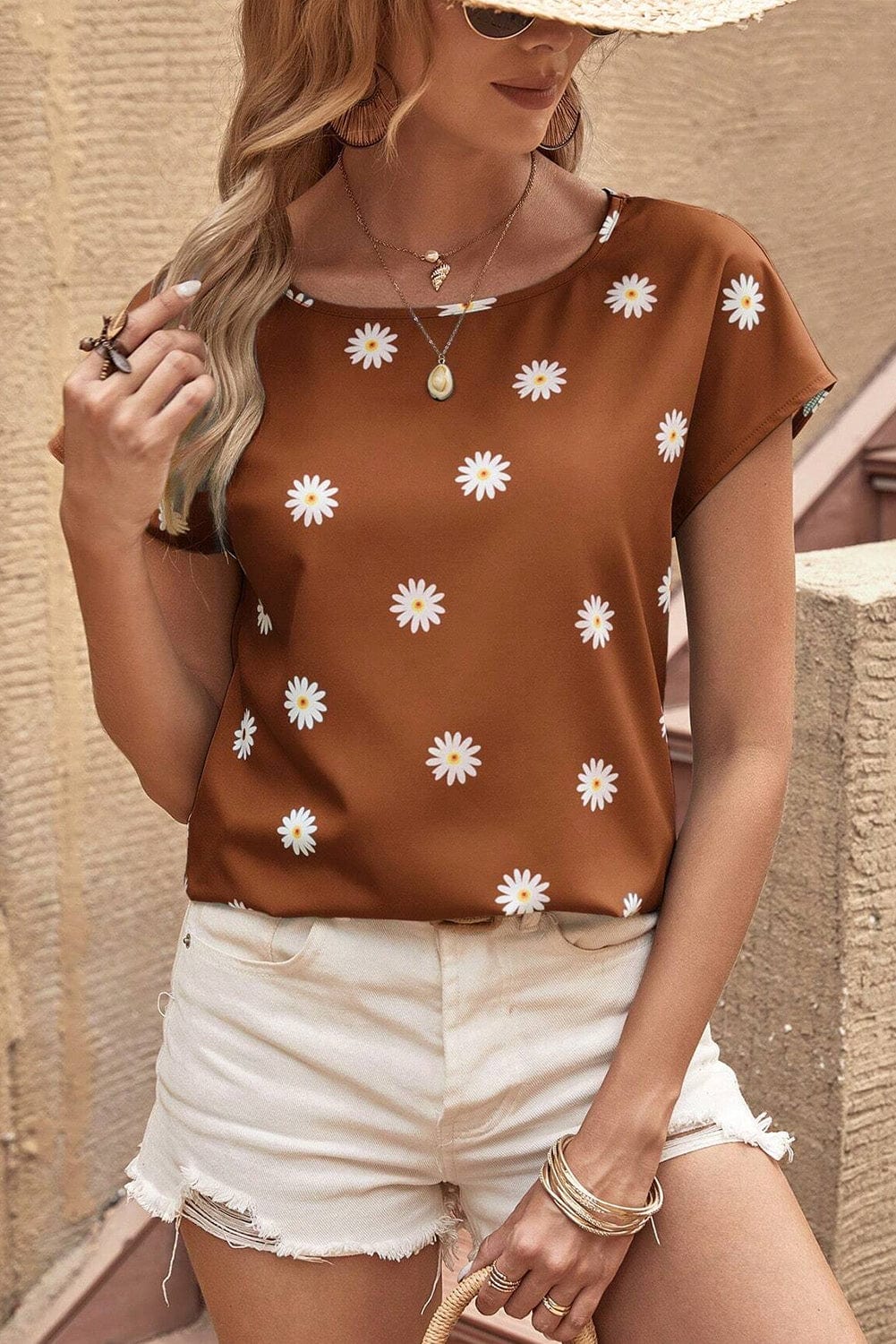 Chestnut Daisy Pattern Short Sleeve Blouse
