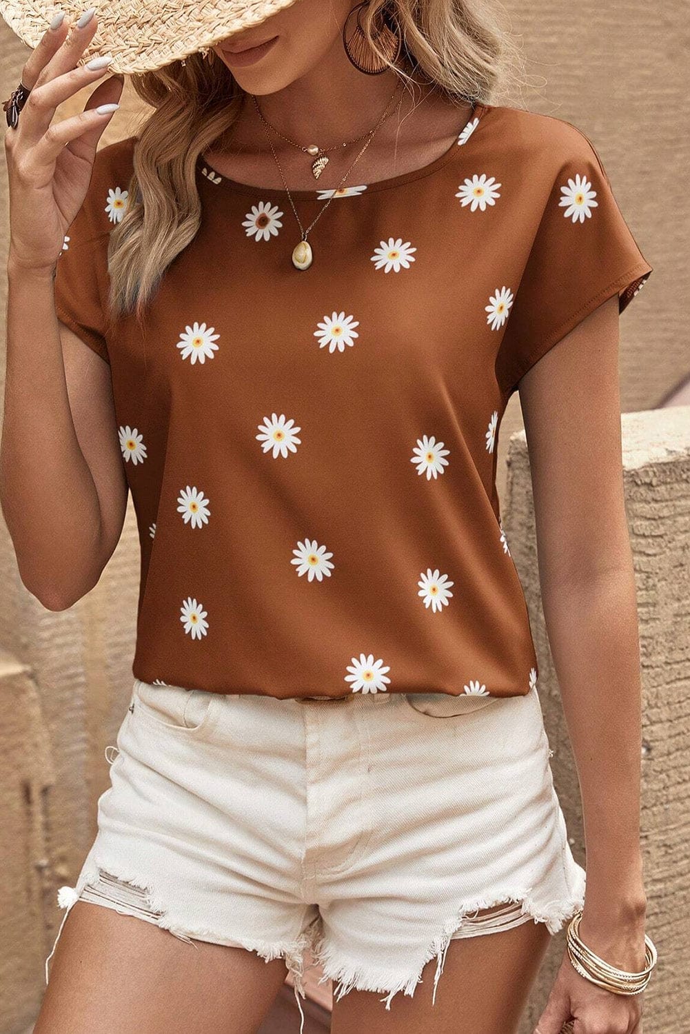 Chestnut Daisy Pattern Short Sleeve Blouse