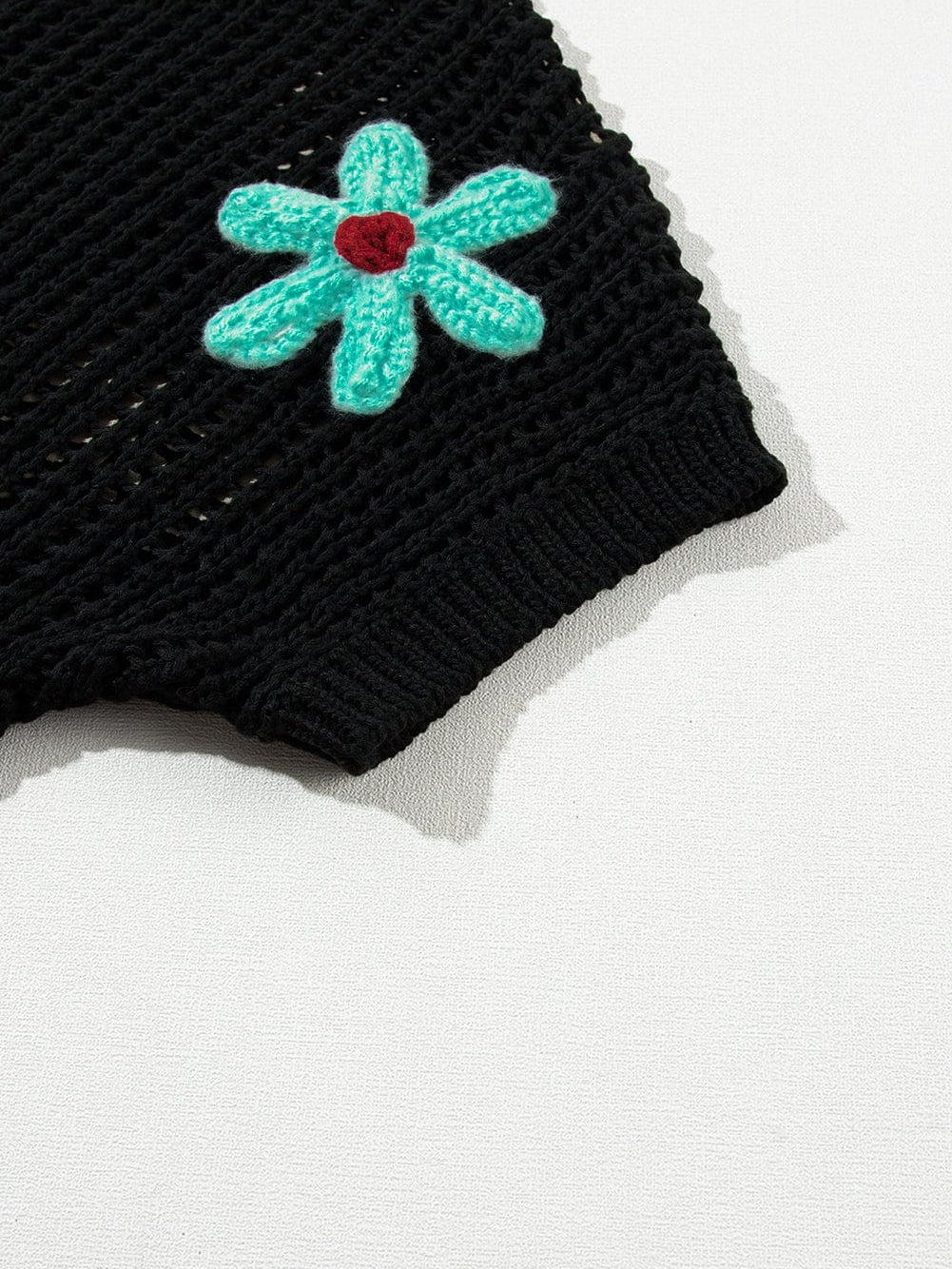 Chic Black Crochet Floral Sweater Tee