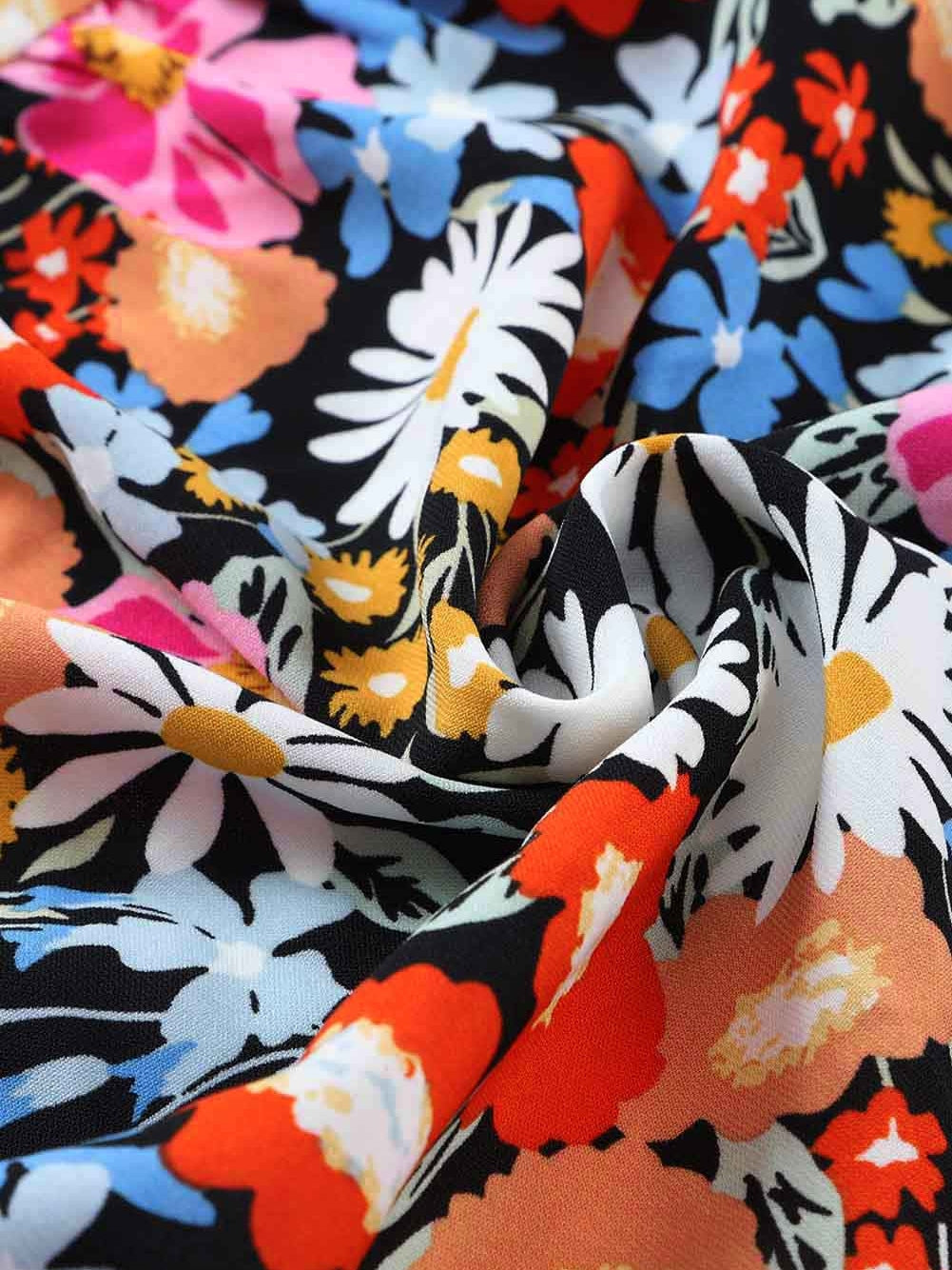 Chic Black Floral Tiered Maxi Dress with Short Sleeves