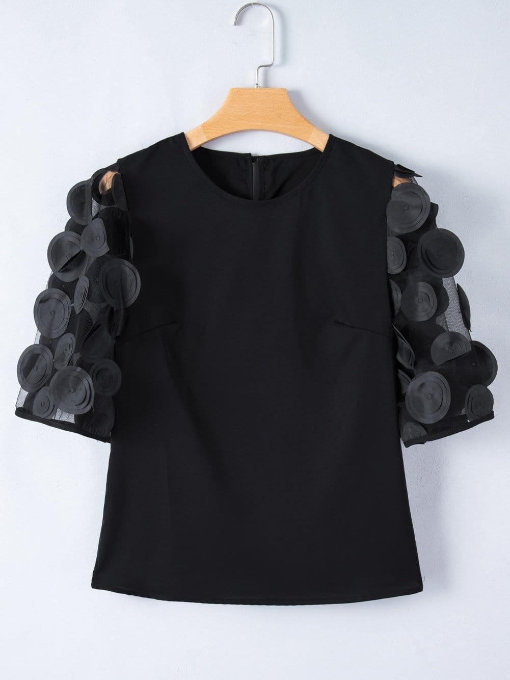 Chic Black Mesh Applique Half Sleeve Top