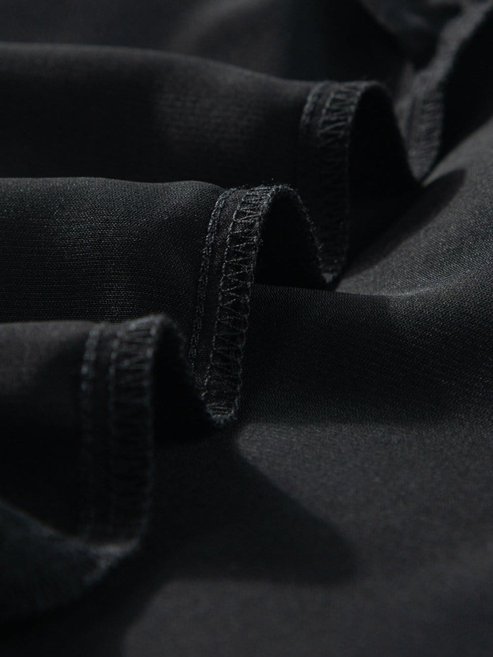 Chic Black Mesh Applique Half Sleeve Top