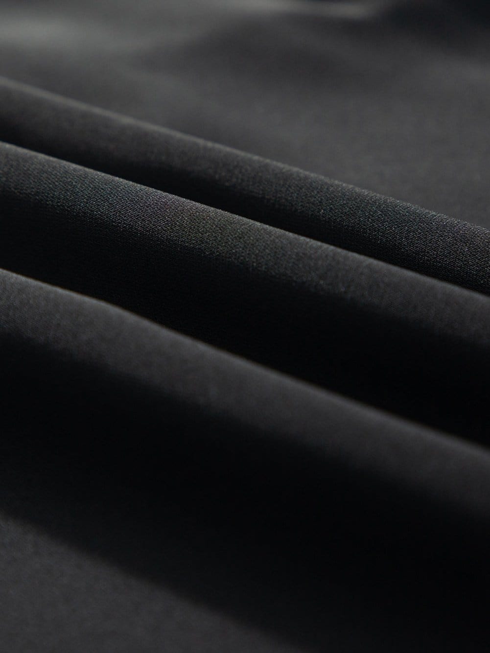 Chic Black Mesh Applique Half Sleeve Top