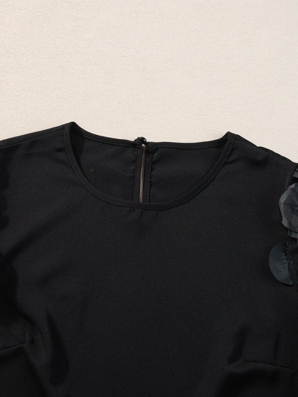 Chic Black Mesh Applique Half Sleeve Top