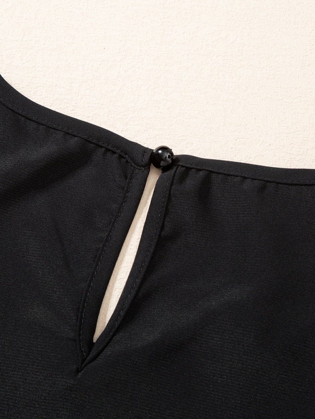 Chic Black Mesh Applique Half Sleeve Top