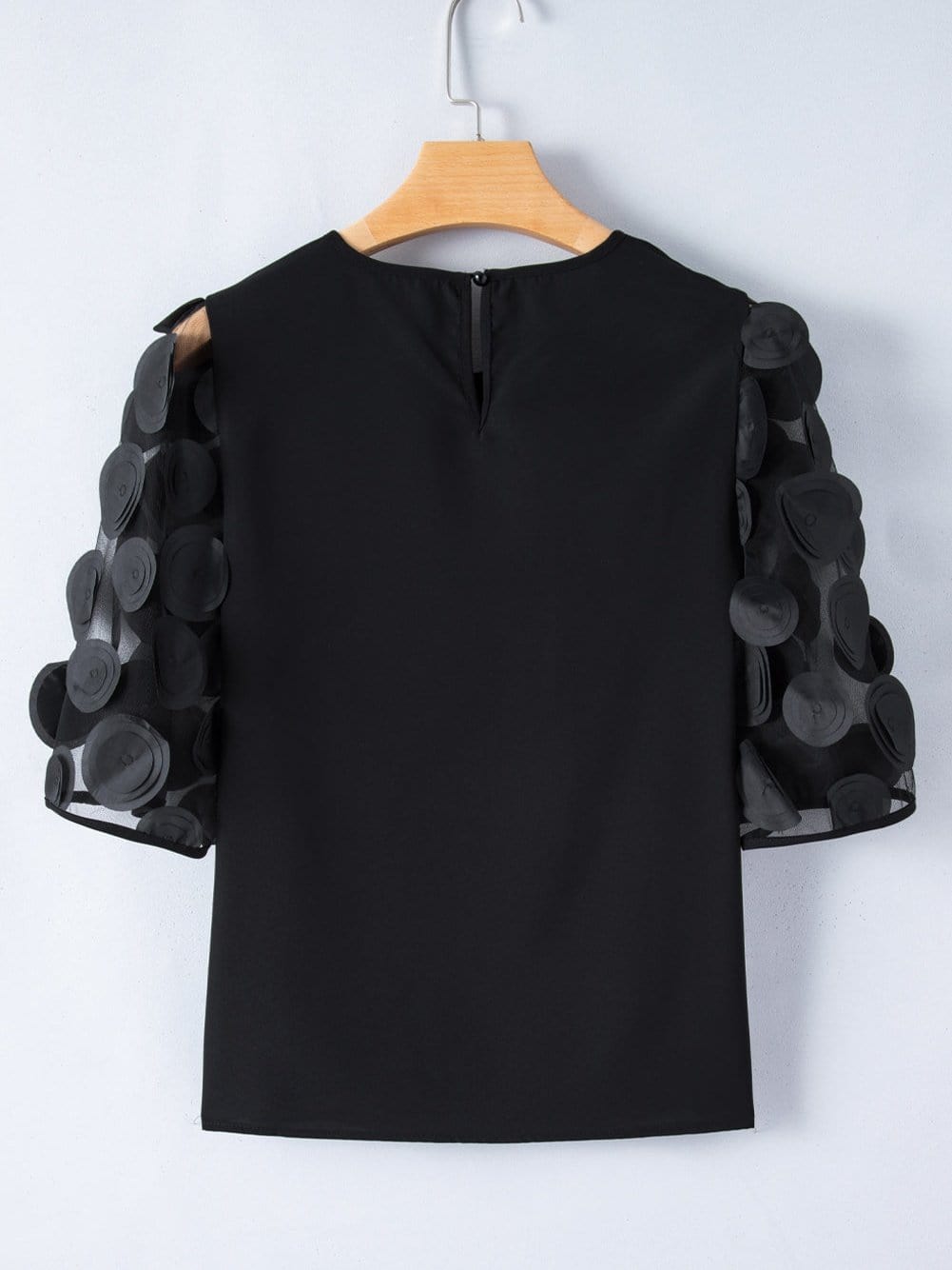 Chic Black Mesh Applique Half Sleeve Top