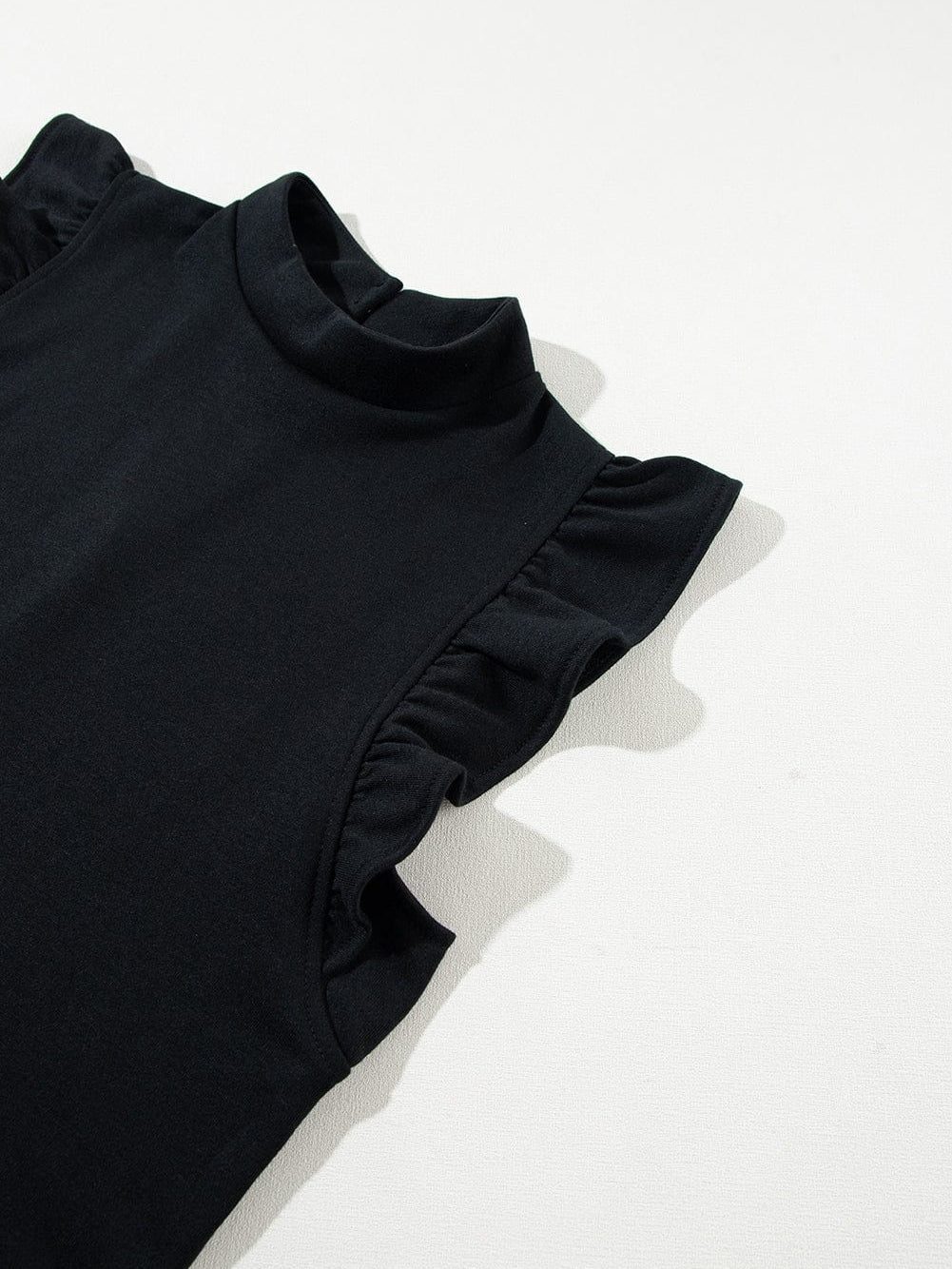 Chic Black Ruffle Sleeve Mini Shift Dress