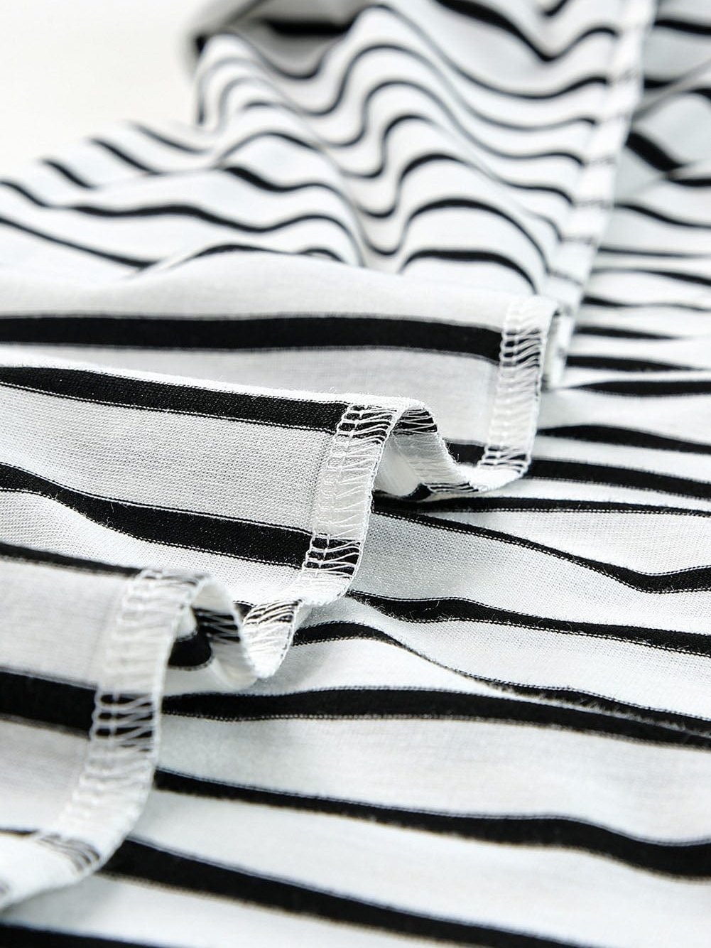 Chic Black V-Neck Striped Maxi Dress with Side Slits