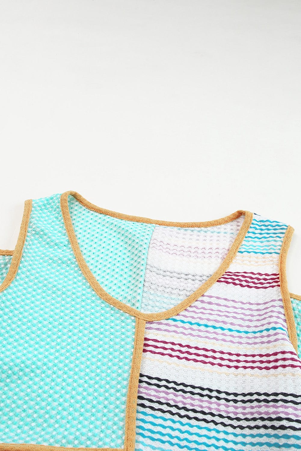 Chic Multicolor Cold Shoulder Knit Top with Striped Color Block