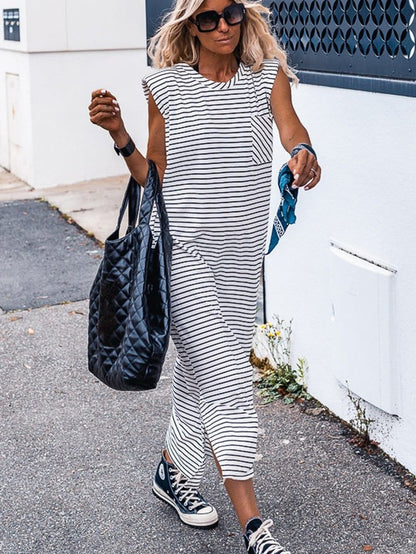 Chic Striped Sleeveless Maxi Dress with Shoulder Padding