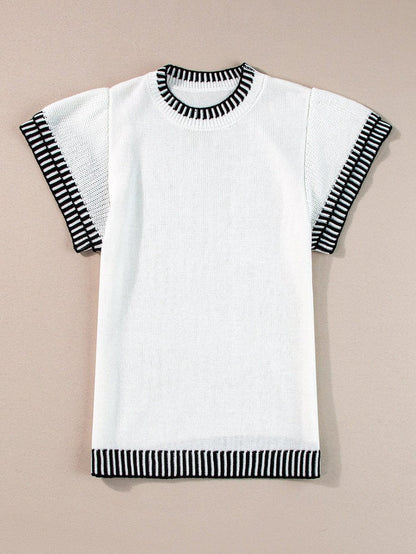 Chic White Batwing Sleeve Knit Top with Contrast Trim