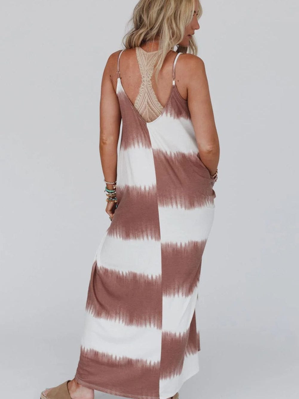 Chic White Striped Tie Dye Maxi Dress with Spaghetti Straps