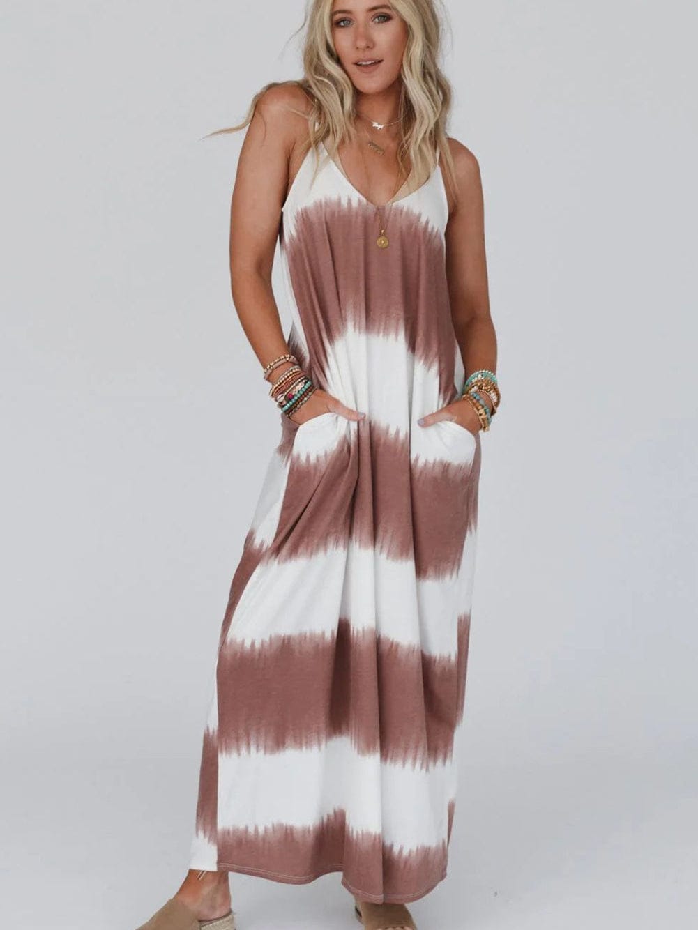 Chic White Striped Tie Dye Maxi Dress with Spaghetti Straps