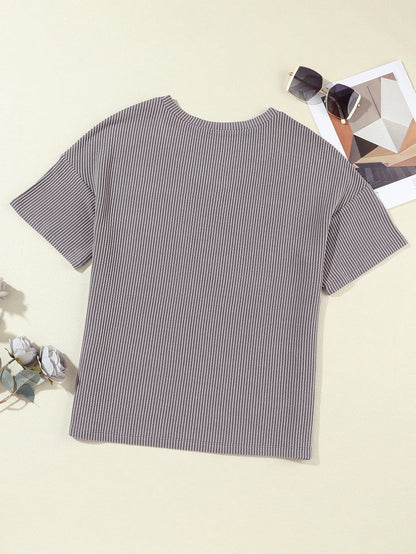Corded Light Grey V Neck Pocket Tee with Casual Style