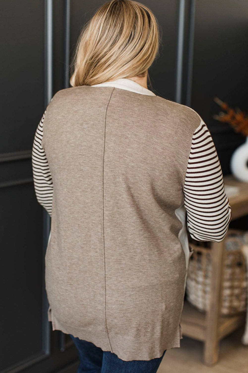 Oatmeal Color Block Patchwork Striepd Sleeve Contrasted Plus Size Sweater Cardigan