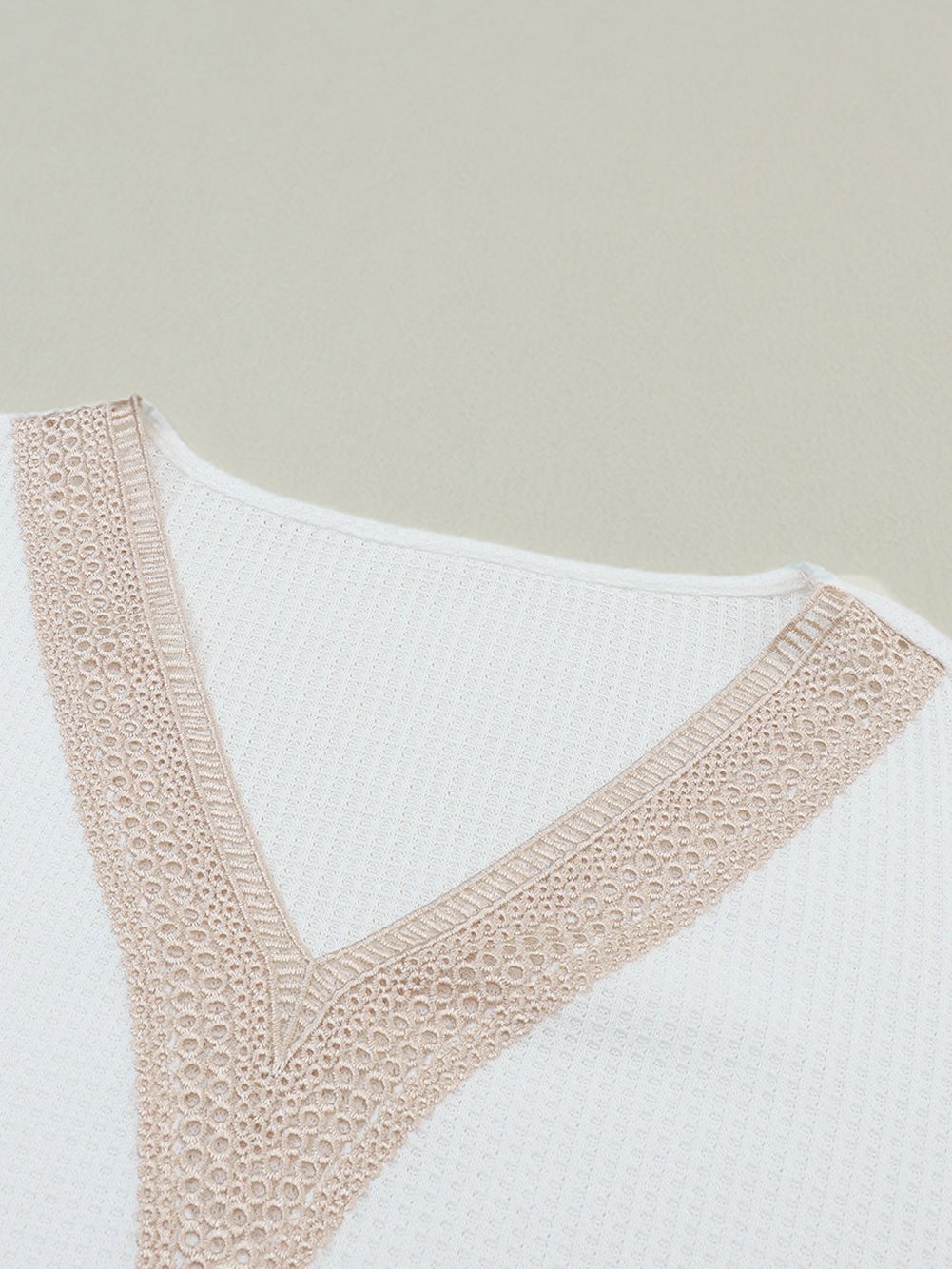 Elegant White Guipure Lace V-Neck Winter Top