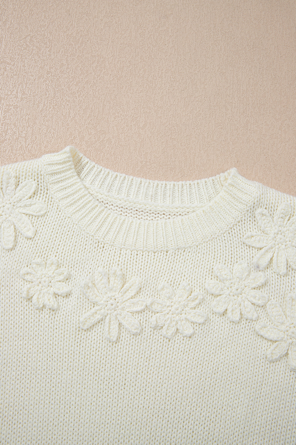White Flower Detail Round Neck Contrast Textured Puff Sleeve Sweater