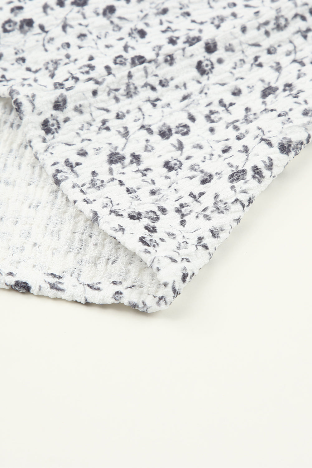 Floral Print Bubble Sleeve Black Blouse with Crinkle Texture