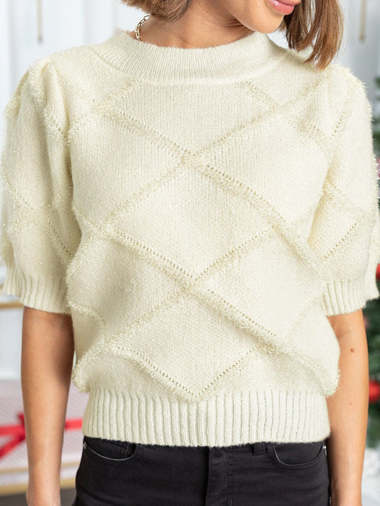 Elegant White Rhombus Pattern Ribbed Trim Short Sleeve Knit Top