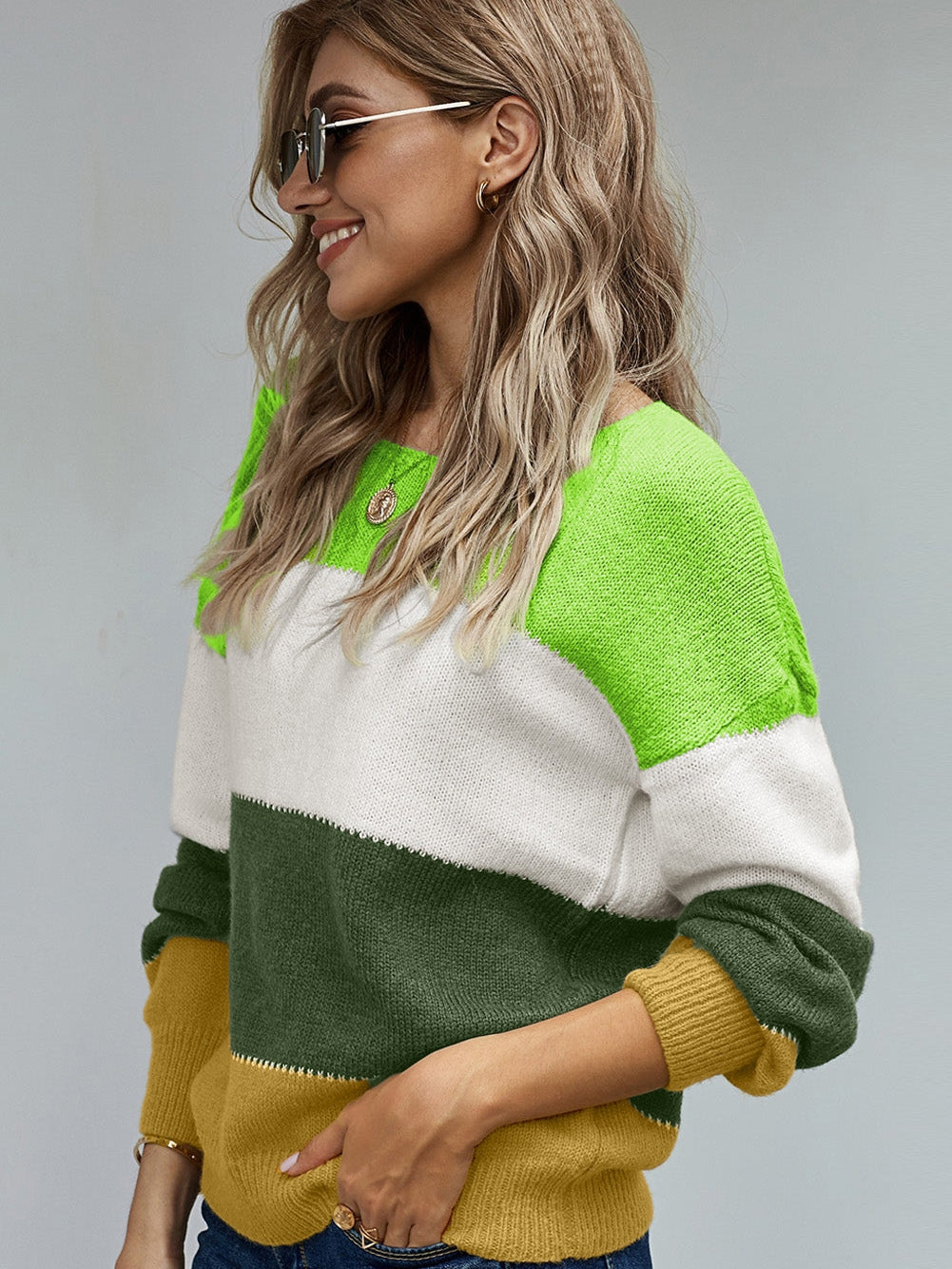 Green Color Block Winter Sweater - Stylish Pullover for Women