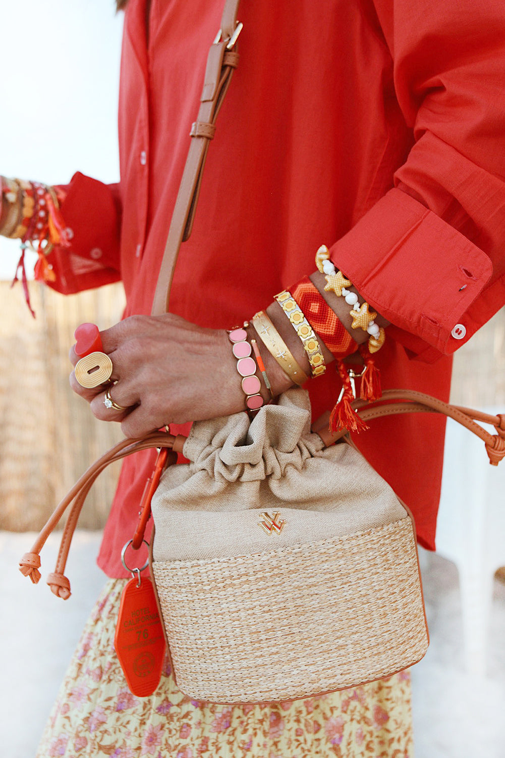 Tomato Red Button Cuffs Solid Color Shirt