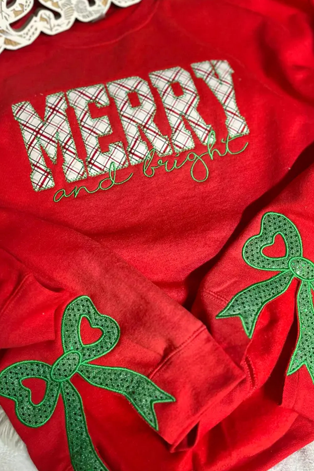 Fiery Red Merry and Bright Plaid Embroidered Letter Graphic Sequin Bow Decor Christmas Sweatshirt