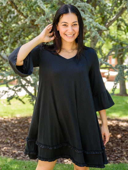 Black Plus Size Ruffled Trim 3/4 Sleeve Dress