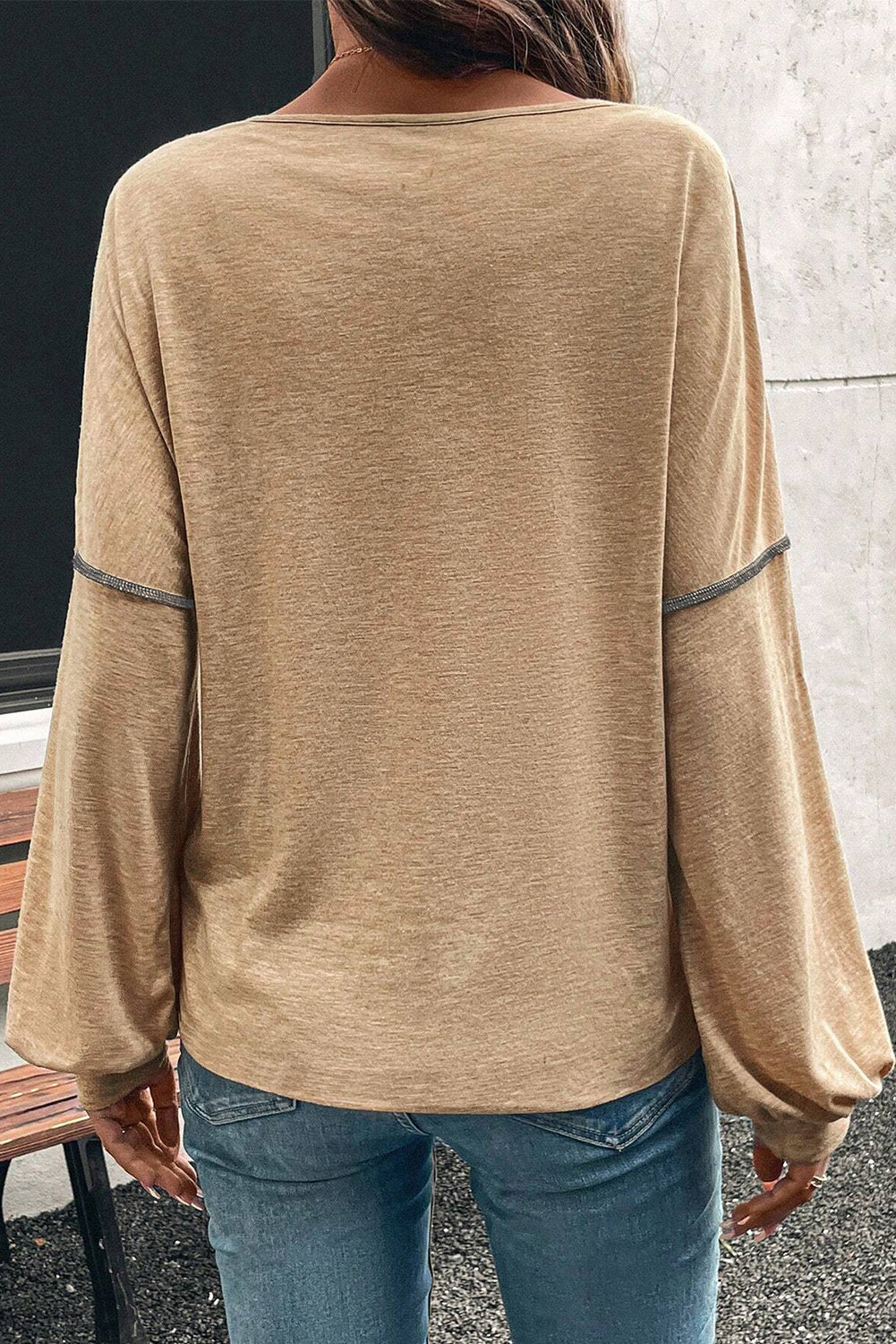 High Exposed Stitching Colorblock V Neck Long Sleeve Top