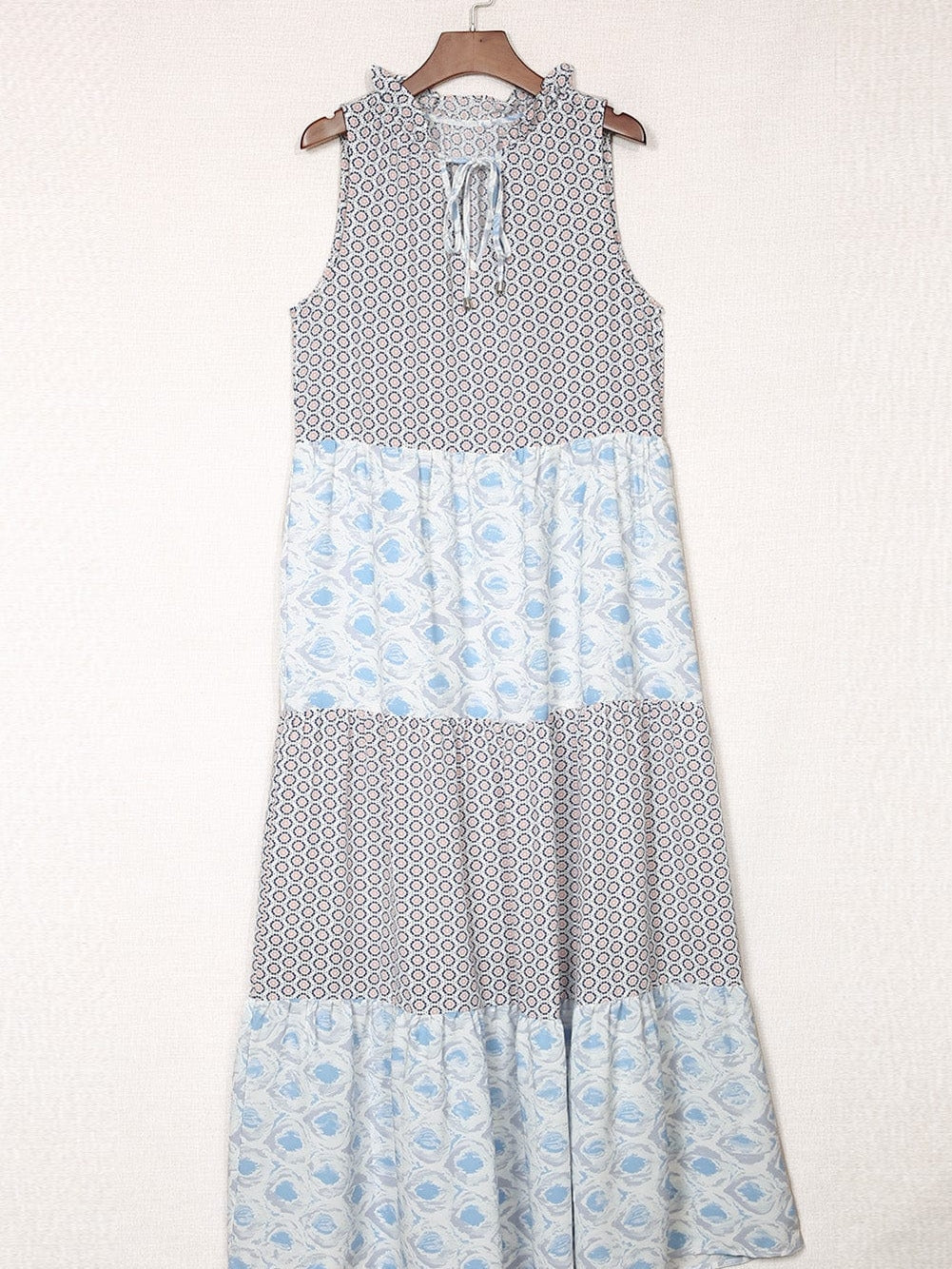 Diamond Blue Abstract Print V-Neck Sleeveless Maxi Dress