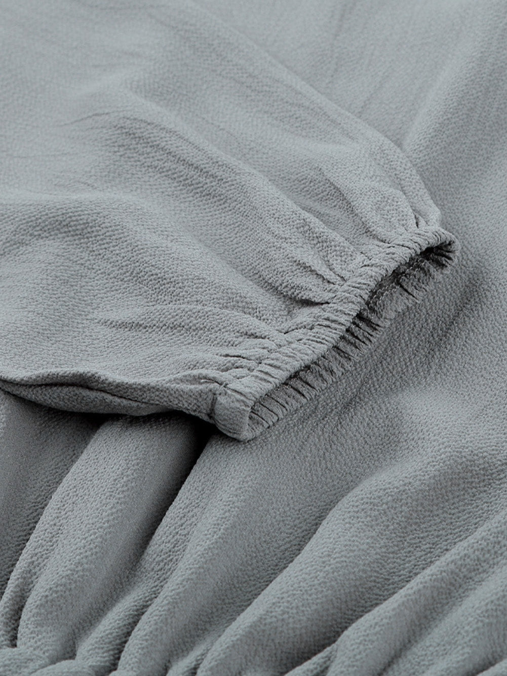 Stylish Pleated V-Neck Dress with Belt and Short Sleeves