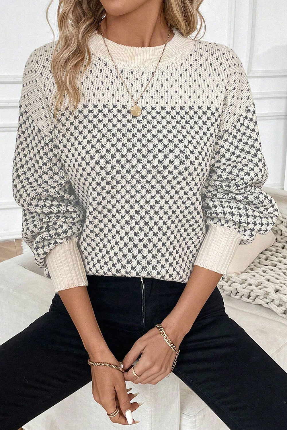 Gray Contrast Color Pattern Lantern Sleeve Sweater