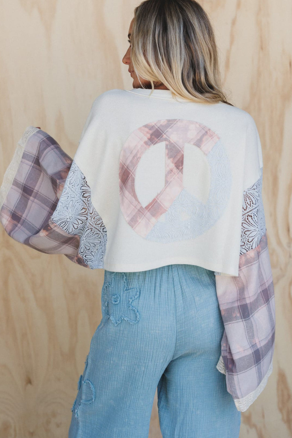 White Peace Sign Plaid Lace Patchwork Loose Long Sleeve Cropped Top