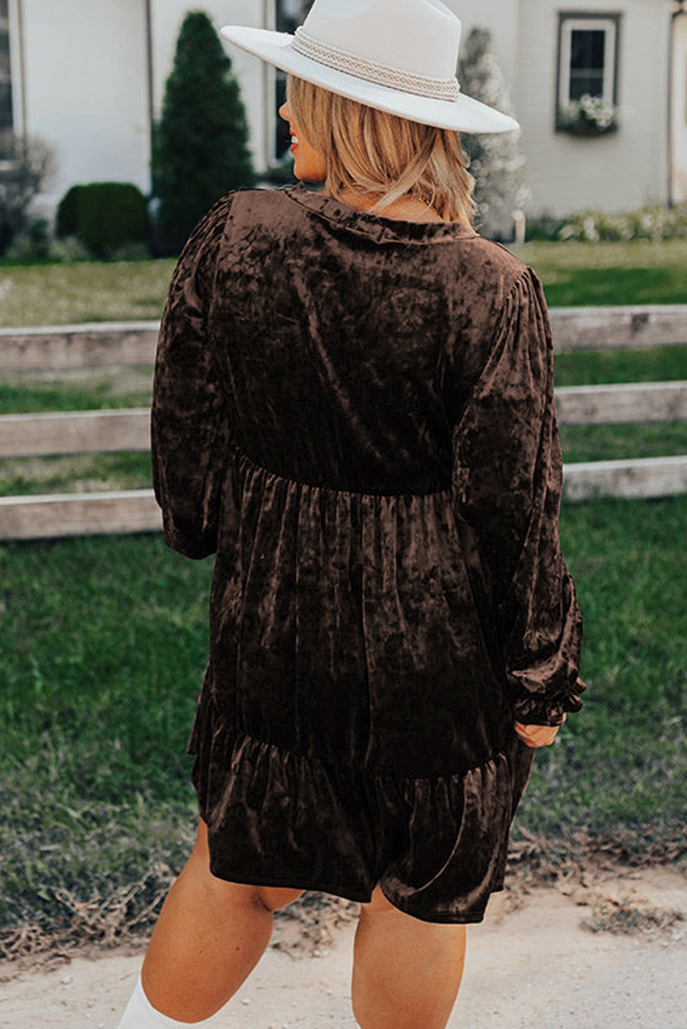 Coffee Plus Size Velvet Babydoll Mini Dress with Puff Sleeve