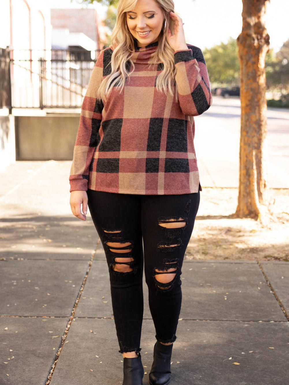 Mineral Red Geometric Print Plus Size Long Sleeve Collared Top