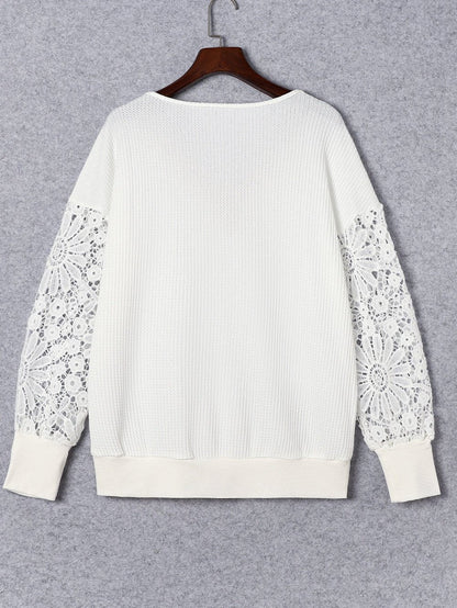 Elegant White Guipure Lace V-Neck Winter Top